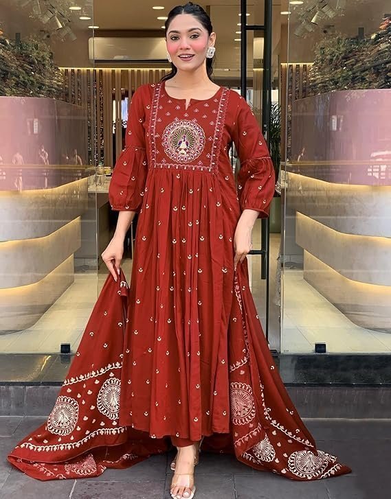 KLOSIA Women Rayon Printed Anarkali Kurta Set with Dupatta Maroon - Image 2