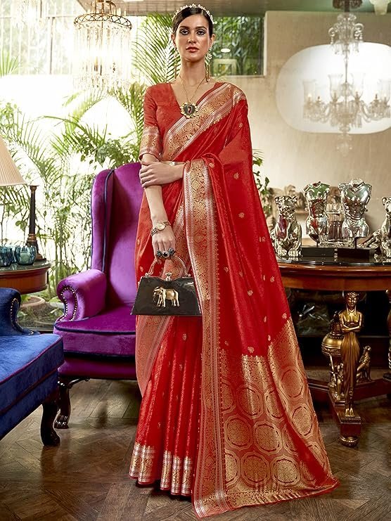 AKHILAM Women's Silk Blend Bandhani Print Kanjivaram Saree Saree With Unstitched Blouse Piece Red